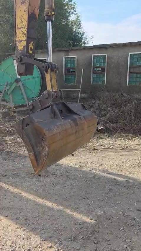 Reparații încărcătoare frontale - Metal Workshop
